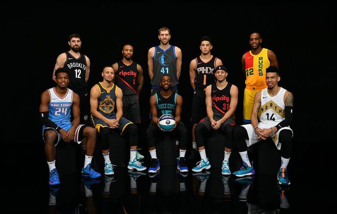 程碑式的成 程碑式的成