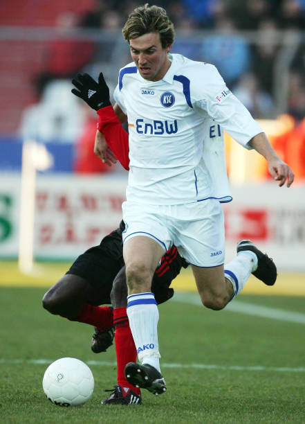 利情绪失控 利情绪失控