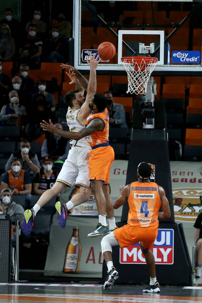 后期发力的 后期发力的